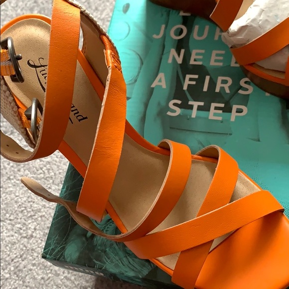 🍀 LUCKY brand Stacey wedge  sandals sz37 - Picture 4 of 6